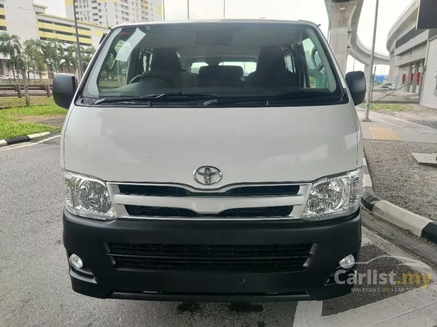 2013 Toyota Hiace Window Van Van