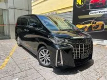 2022 TOYOTA ALPHARD 2.5 S TYPE GOLD ll ( 25K MILEAGE ) PANORAMIC ROOF WITH BLIND SPOT MONITOR AND DIGITAL INNER MIRROR