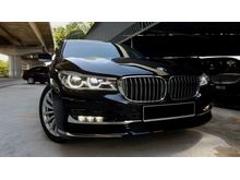 BMW 730Li TWIN POWER TURBO 2017,4 TOUCH SCREEN DVD PLAYERS,PANAROMIC ROOF,HIGH TECH SUPPORT INTERIOR DESIGNED,F&B ELECTRONIC SEATS,MASSAGE SEATS