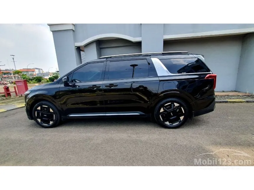 2024 KIA Grand Carnival Premiere MPV