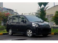 2013 Toyota NAV1 2.0 G MPV Tangan Pertama Siap Pakai
