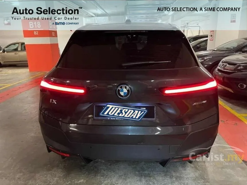 2023 BMW iX xDrive40 SUV