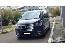 2020 Hyundai H-1 2.5 Royale MPV hitam diesel