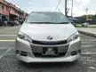 Used 2013 Toyota Wish 1.8 X MPV//NO ACCIDENT AND FLOOD //NO HIDDEN FEE //ONE YRS WARRANTY - Cars for sale