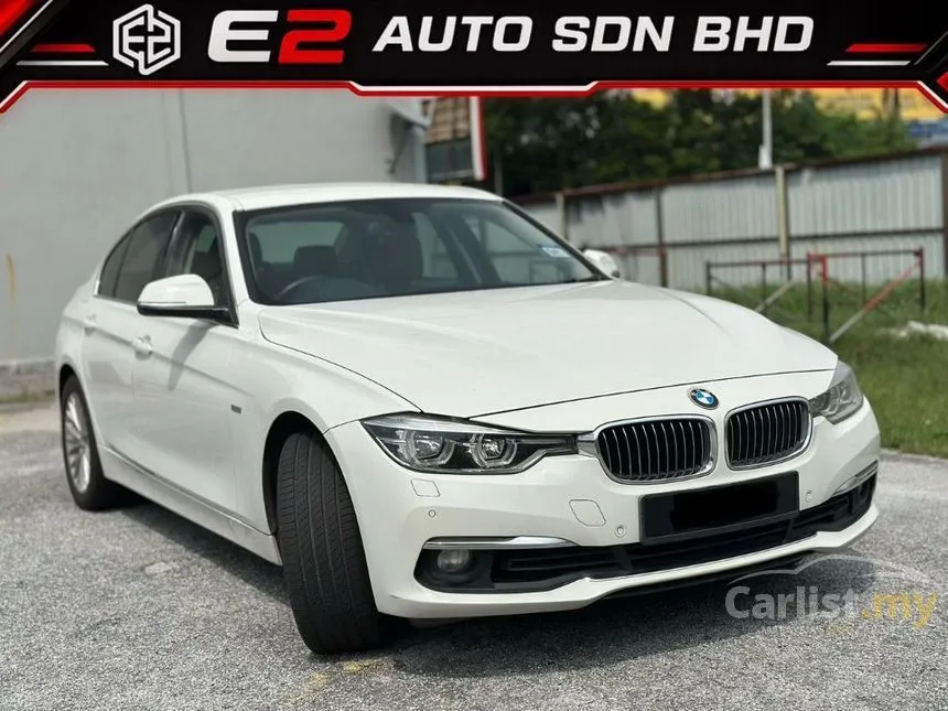 2016 BMW 318i Luxury Sedan