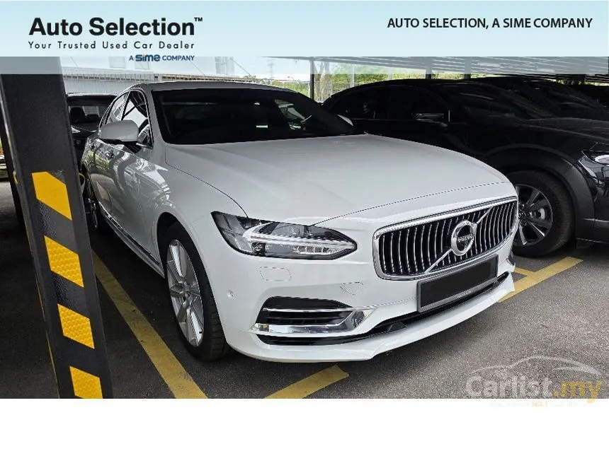 2020 Volvo S90 T8 Inscription Plus Sedan