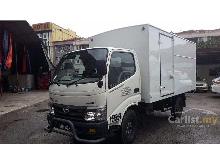 Hino 300 Series 2015 Diesel 4 0 In Selangor Manual Lorry White For