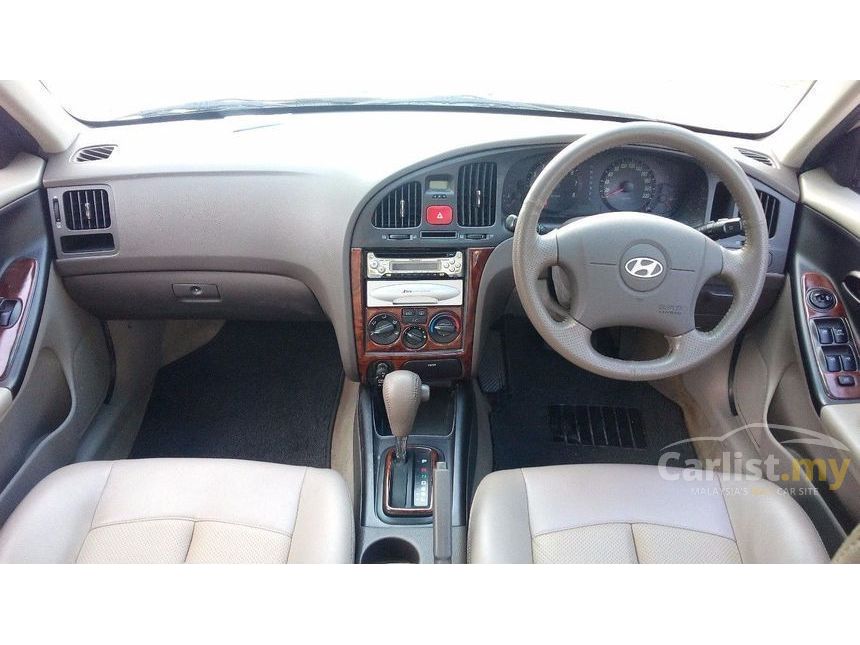 Hyundai Elantra 2005 GLS 1.8 in Kuala Lumpur Automatic 