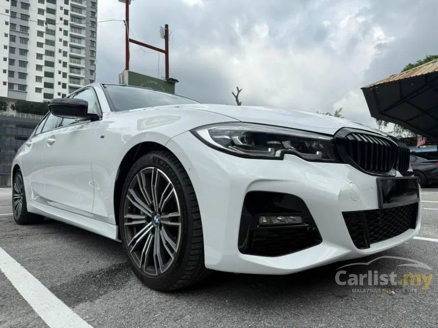 2022 BMW 330i M Sport Driving Assist Pack Sedan