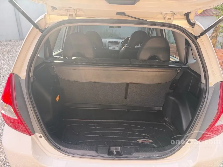 2006 Honda JAZZ Dynamite Revo i-DSI Hatchback