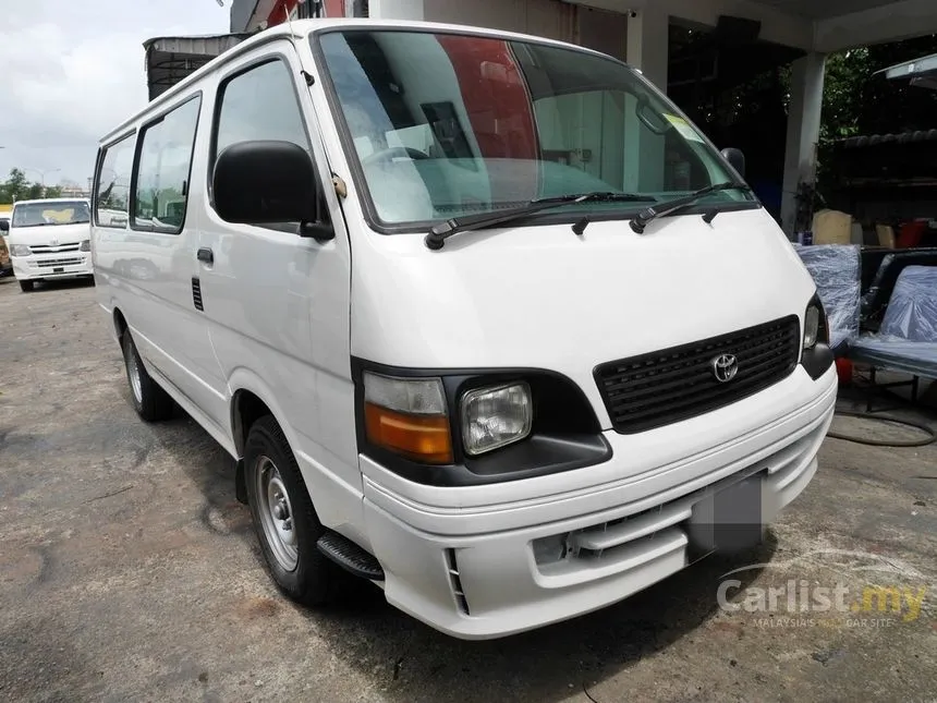 2003 Toyota Hiace Van