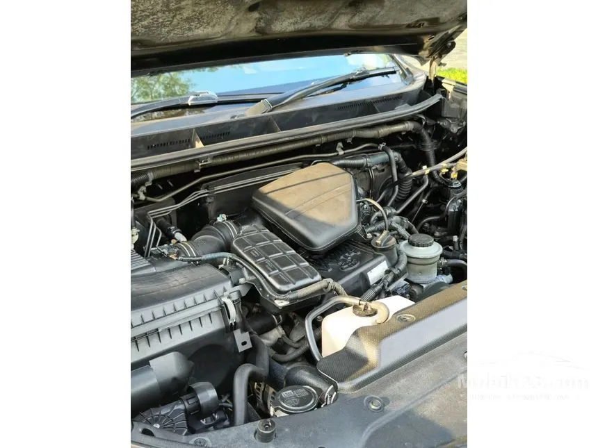 2010 Toyota Land Cruiser Prado TX SUV