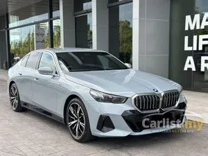 2025 BMW 530i 2.0 M Sport Sedan