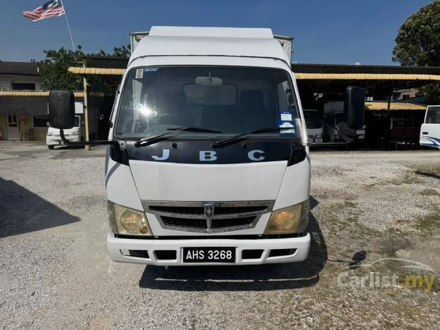 2011 JBC SY1044 DVPMY Lorry