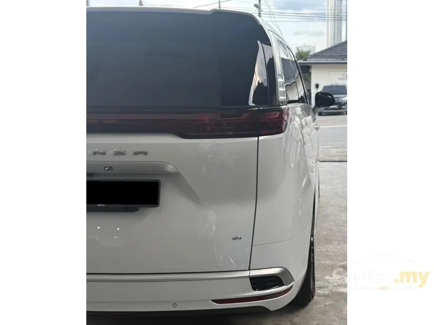2025 Denza D9 Advanced MPV