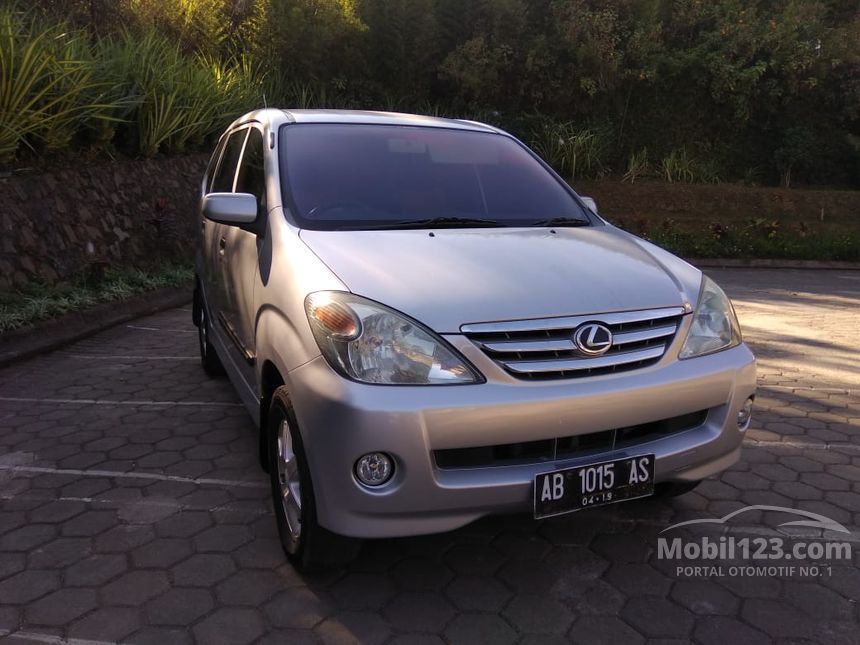 Jual Mobil Daihatsu Xenia 2004  Xi 1 3 di Jawa Barat Manual 