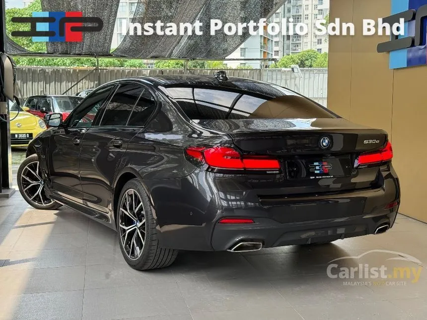2022 BMW 530e M Sport Sedan