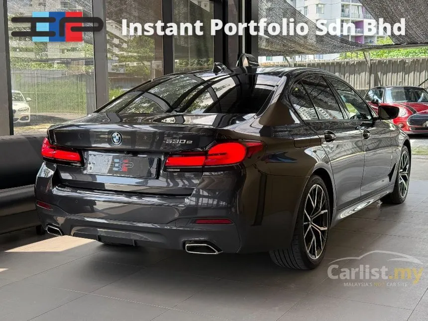2022 BMW 530e M Sport Sedan