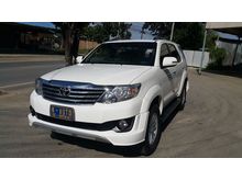 2013 Toyota Fortuner 2.7 (ปี 12-15) V SUV AT