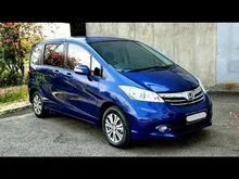 2013 Honda Freed 1.5 E MPV pemakaian 2014!!