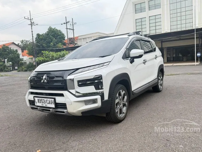 2022 Mitsubishi Xpander Cross MPV