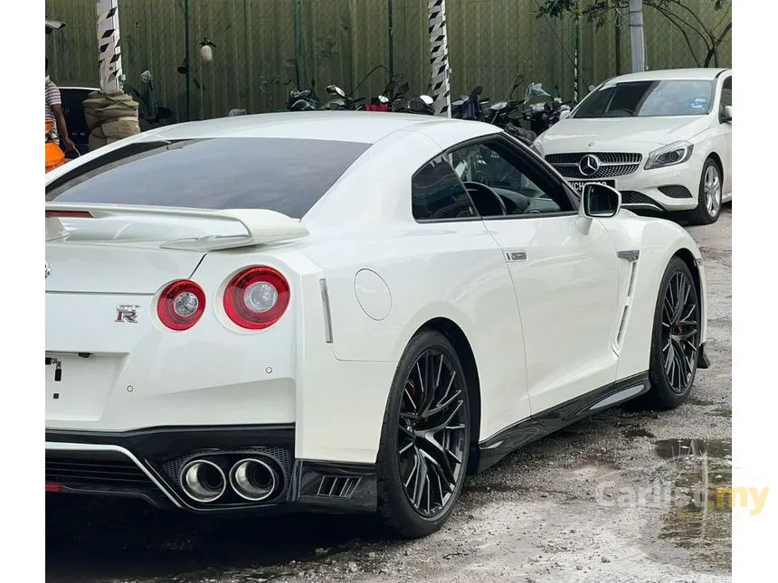 2019 Nissan GT-R Prestige Coupe