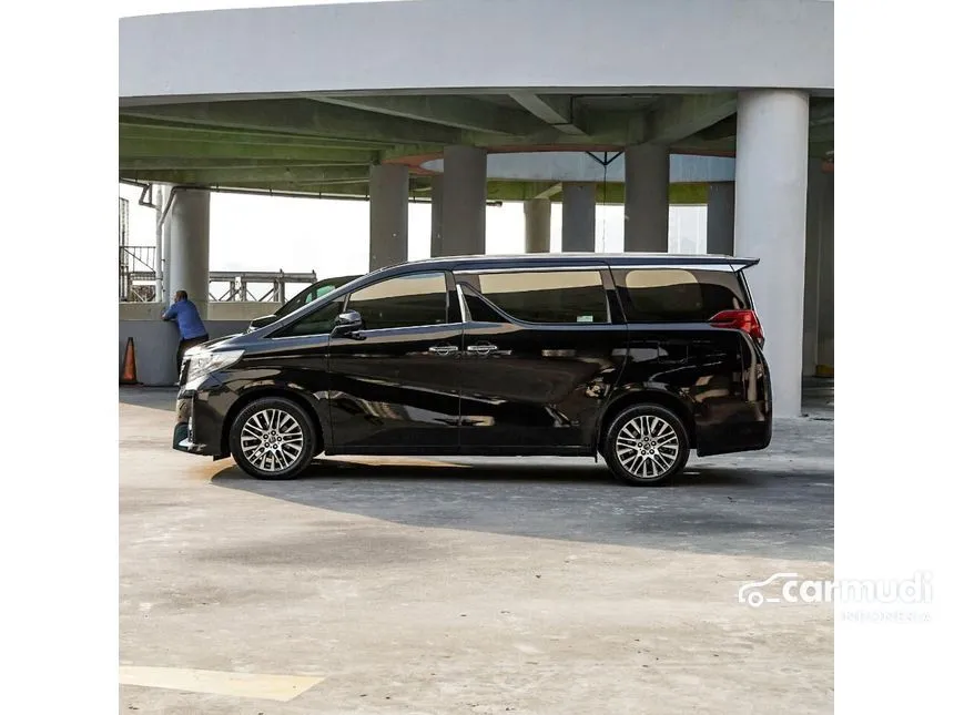 2017 Toyota Alphard X Van Wagon