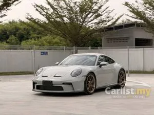 2024 Porsche 911 4.0 GT3 Touring 992 PDK (Crayon, 4K KM Only, Carbon Roof, LED Matrix PDLS+, Sport Chrono, Sport Exhaust, 18 Way Adaptive Sport Seats)