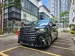 Recon 2023 Toyota Alphard 2.5 Z MPV (DIM, BSM, SUNROOF, SIDE STEP, ROOF MONITOR, ADVANCE PARK) PROMOTION