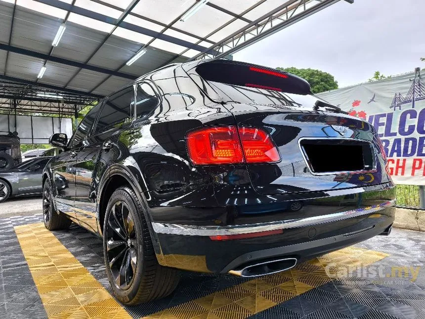 2016 Bentley Bentayga W12 SUV