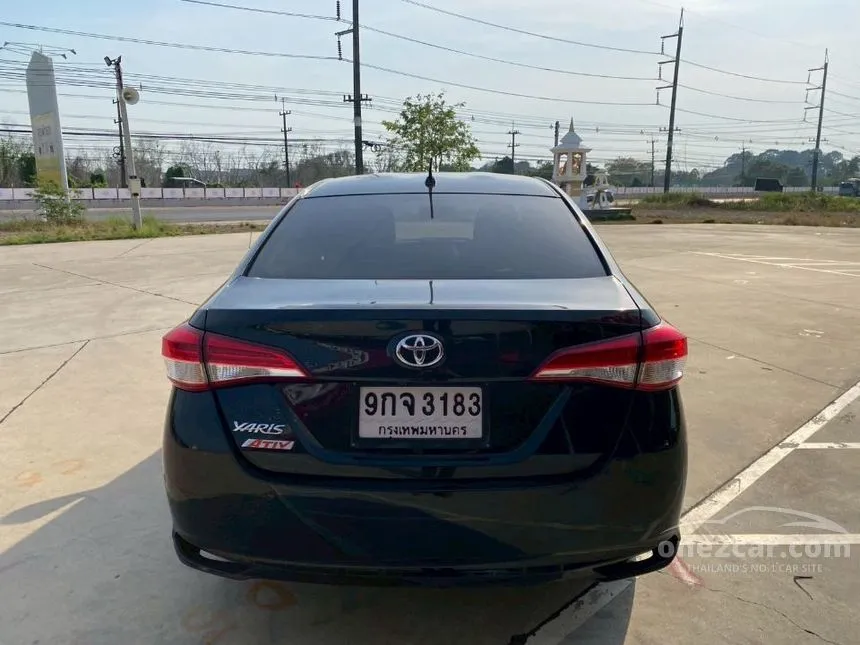 2019 Toyota Yaris Ativ E Sedan