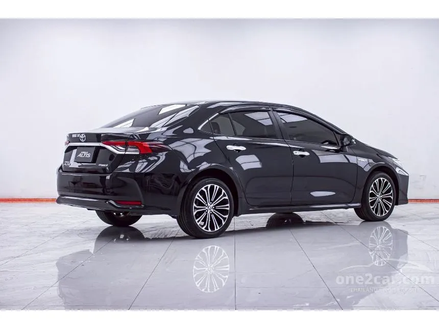 2020 Toyota Corolla Altis Hybrid High Sedan