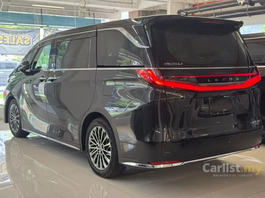 2024 Lexus LM 500h Version L 6 Seater MPV