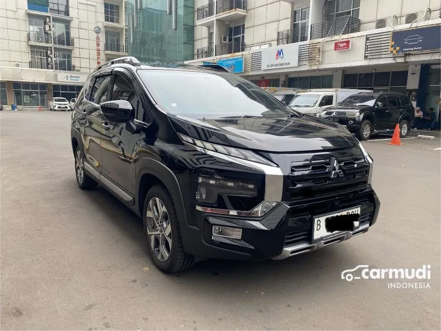 2023 Mitsubishi Xpander CROSS Premium Package Wagon