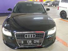 Audi A4 2011, 1.8 TFSi B8, Hitam Metalik.