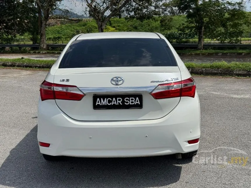2014 Toyota Corolla Altis E Sedan