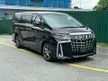 Recon 2022 NO SUNROOF 3LED LEATHER APPLE CAR PLAY ANDROID AUTO PRE CRASH LANE ASSIST Toyota Alphard 2.5 SC G S C Package