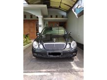2005 Mercedes-Benz E200K 1.8 W211 Sedan