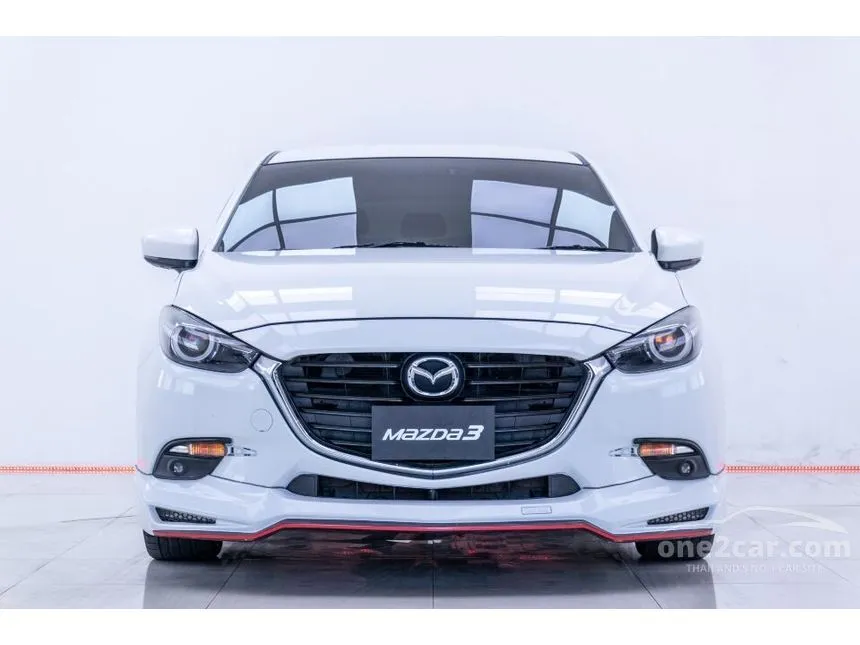 2018 Mazda 3 S Sports Hatchback