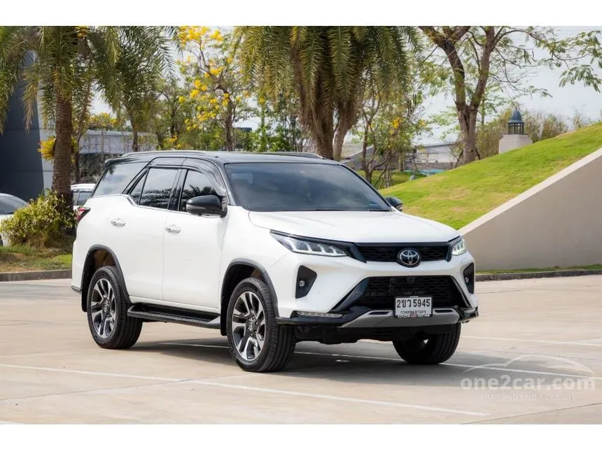 2020 Toyota FORTUNER Legender SUV