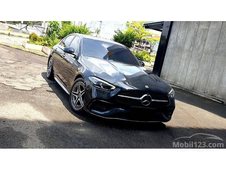 2023 Mercedes-Benz C300 AMG Line Sedan