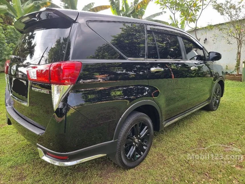 2018 Toyota Kijang Innova Venturer MPV