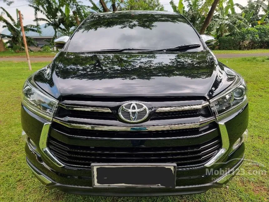 2018 Toyota Kijang Innova Venturer MPV