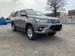 Used 2017 Toyota Hilux 2.4 G Pickup Truck(STOCK CLEARANCE LOW PRICE) - Cars for sale