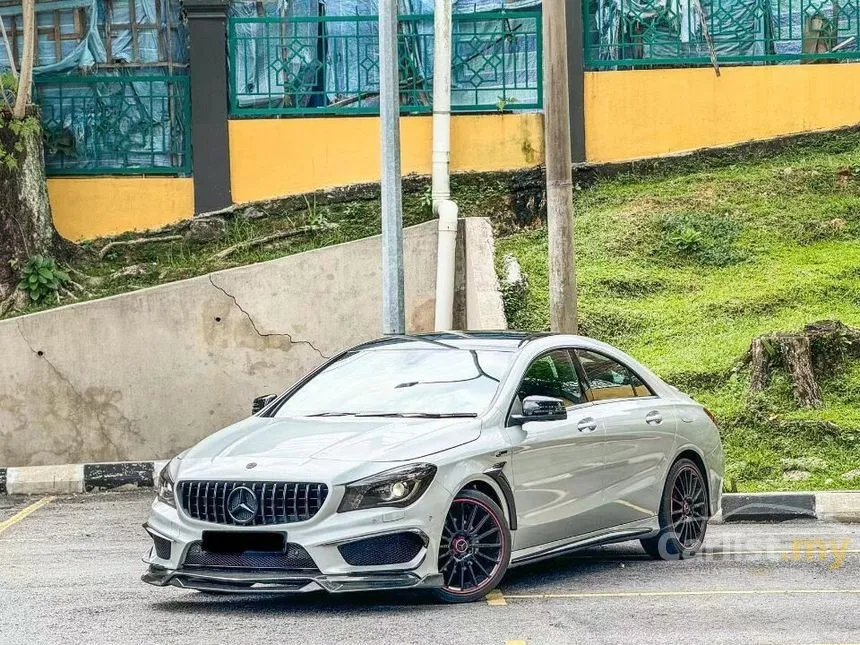 2015 Mercedes-Benz CLA200 Coupe