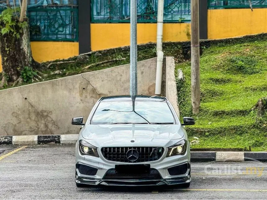 2015 Mercedes-Benz CLA200 Coupe
