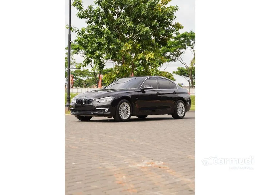 Jual Mobil BMW 320i 2018 Luxury 2.0 di DKI Jakarta Automatic Sedan Hitam Rp 359.000.000