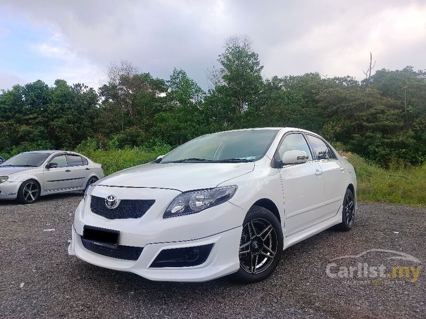 Used 2010 Toyota Corolla Altis 1.8 E Sedan - Cars for sale