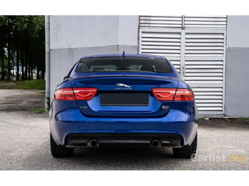 2016 Jaguar XE S Sedan