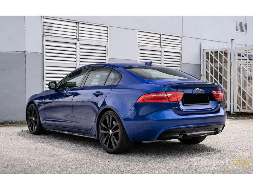 2016 Jaguar XE S Sedan